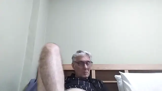 BIGUNCUTHARDCOCK's cam snapshot