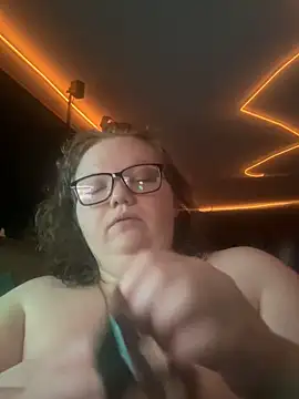 dismissedrose's cam snapshot