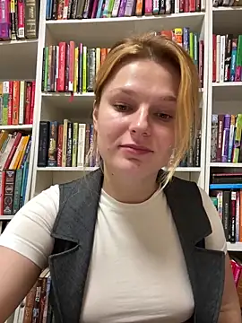 Wet___librarian's cam snapshot