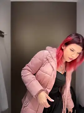 RiriRoseey live sex cam