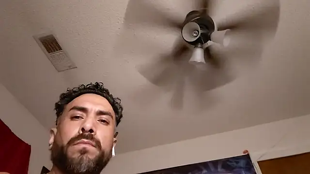 Forbidden_daddy's cam snapshot