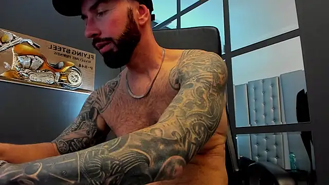 AronGrant live sex cam