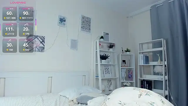 ZaraBluitt live sex cam