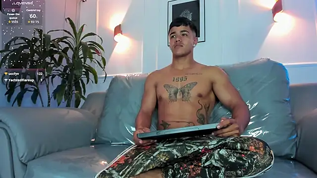 Rob_saenz_ live sex cam