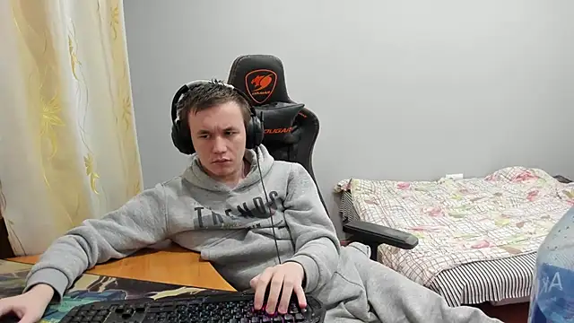 iliaskrislove live sex cam