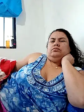 yaneth_'s cam snapshot