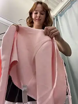 hani_obsessed's cam snapshot