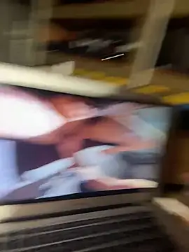 YourPlayfulCouple's cam snapshot