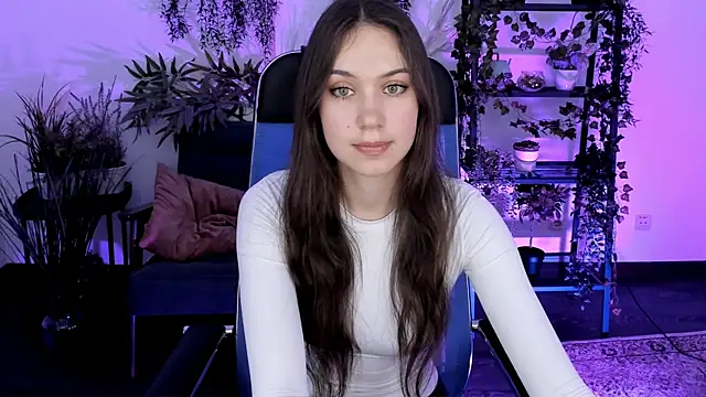 BlossomVesper's cam snapshot