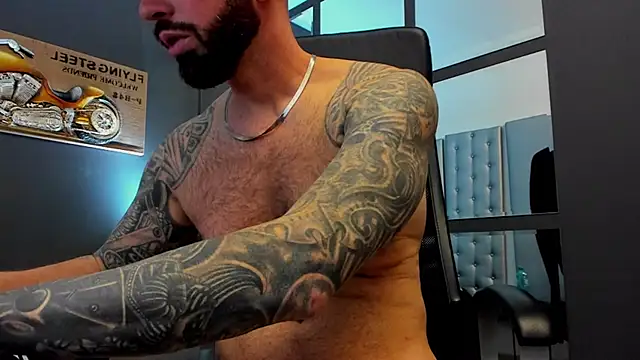 AronGrant live sex cam