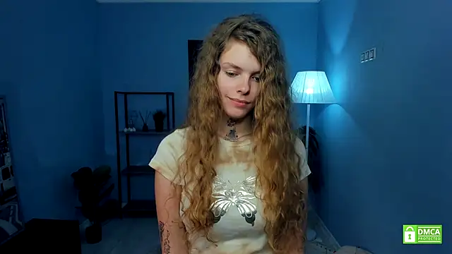 RayaNenlia's cam snapshot