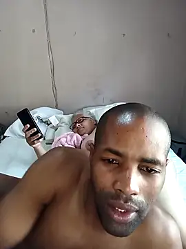 Curvyboody live sex cam