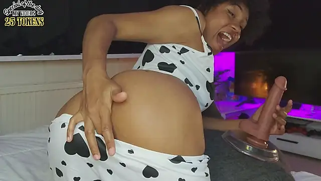 Therainqueen's cam snapshot