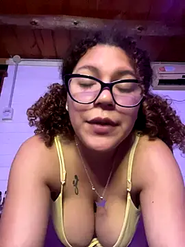 Lolavenezia's cam snapshot