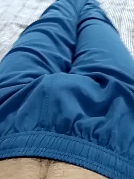 Hornyucum4me live sex cam