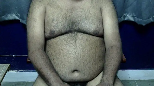 hairysubcub_70's cam snapshot