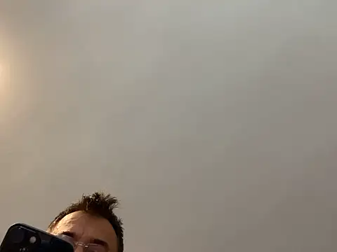 Malena525 live sex cam