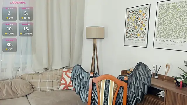 LaureMestler live sex cam