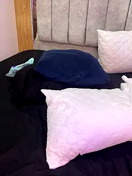 kendall_flower live sex cam