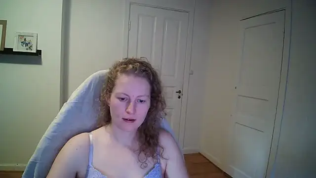 Girlnina-1995 live sex cam