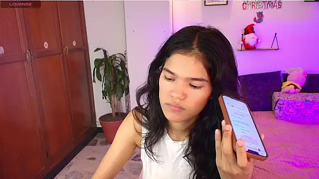 emycarver09 live sex cam