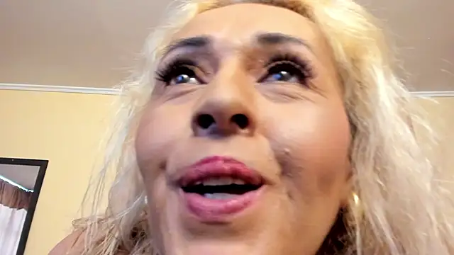 maylin_yung live sex cam