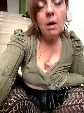 Sunbelxx live sex cam