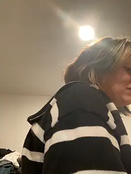 silentasachurchmouse live sex cam