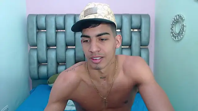 Liam_Wyat live sex cam