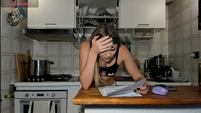 HaleyReedme live sex cam