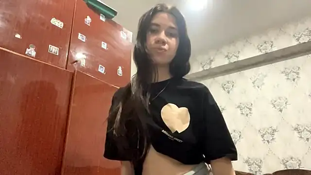 DebbiGoodknight's cam snapshot