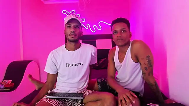 Black_Guys_Pervert_ live sex cam