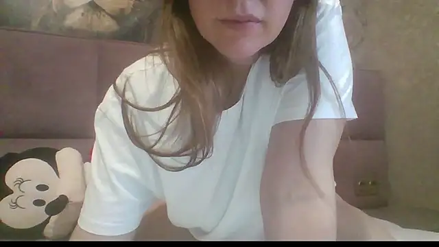 Sladkiegubki live sex cam