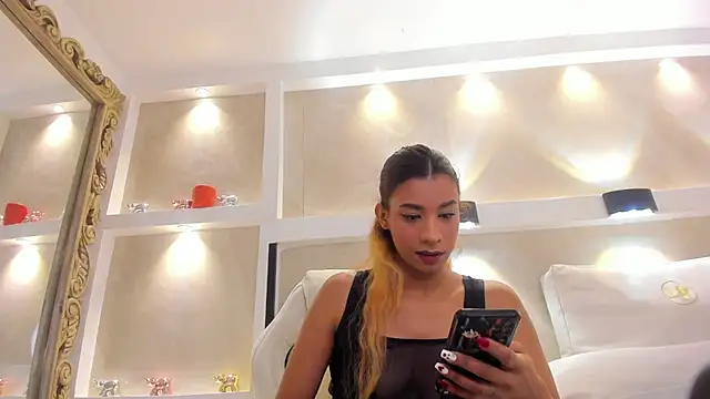 katha_stone's cam snapshot