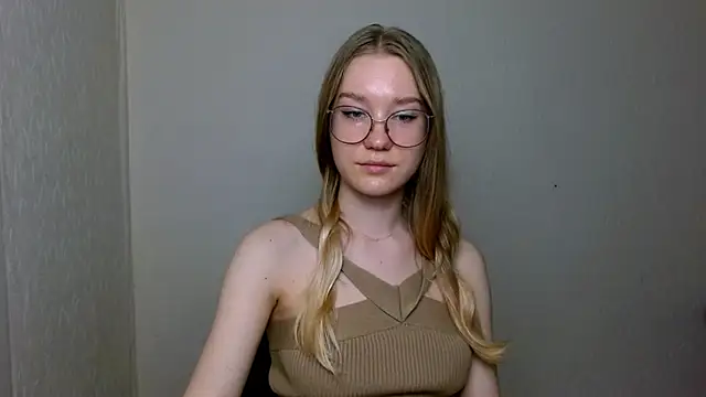 cindi_hot's cam snapshot