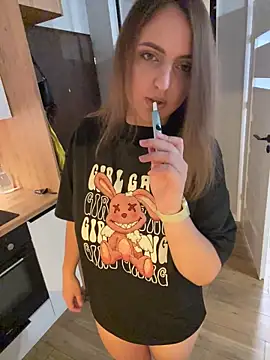 AlisaAlisaa's cam snapshot