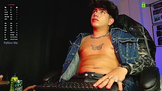 LyleBennett_'s cam snapshot