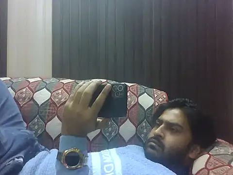 indihotguy's cam snapshot