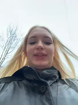 Milkyy_wway live sex cam