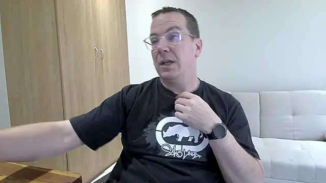 BrettJ81's cam snapshot