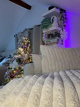 JezzyHill live sex cam