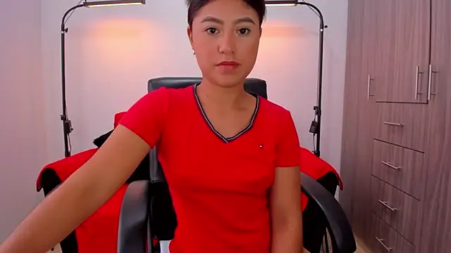 cloy_baby__ live sex cam