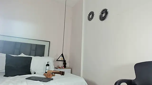 victoria_cooper3 live sex cam