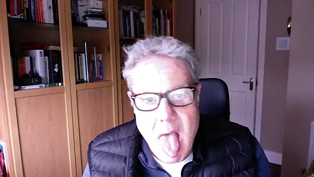 Oldpistolpete's cam snapshot