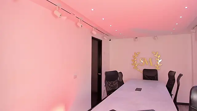 NairobiLee live sex cam