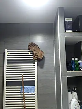 andreiiiii2025 live sex cam