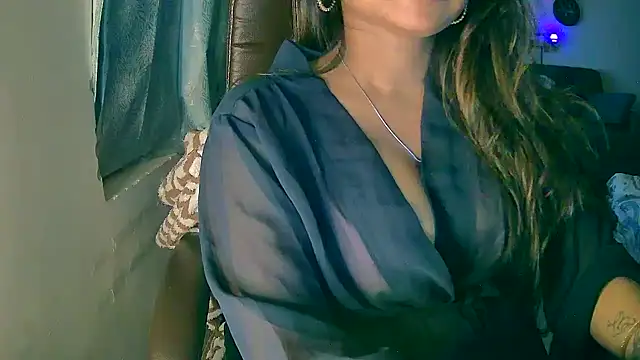 Cute-Tara live sex cam