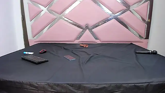 LicyStark's cam snapshot