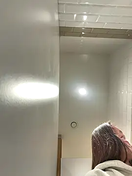 nicole111's cam snapshot