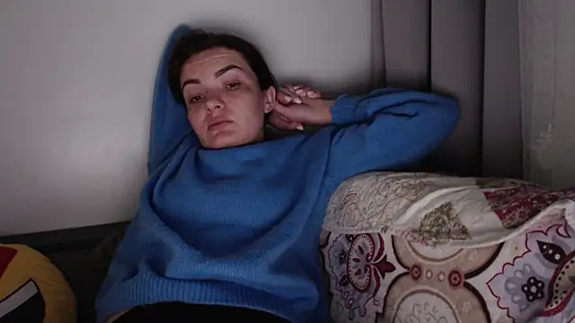 _JustmeHere_'s cam snapshot